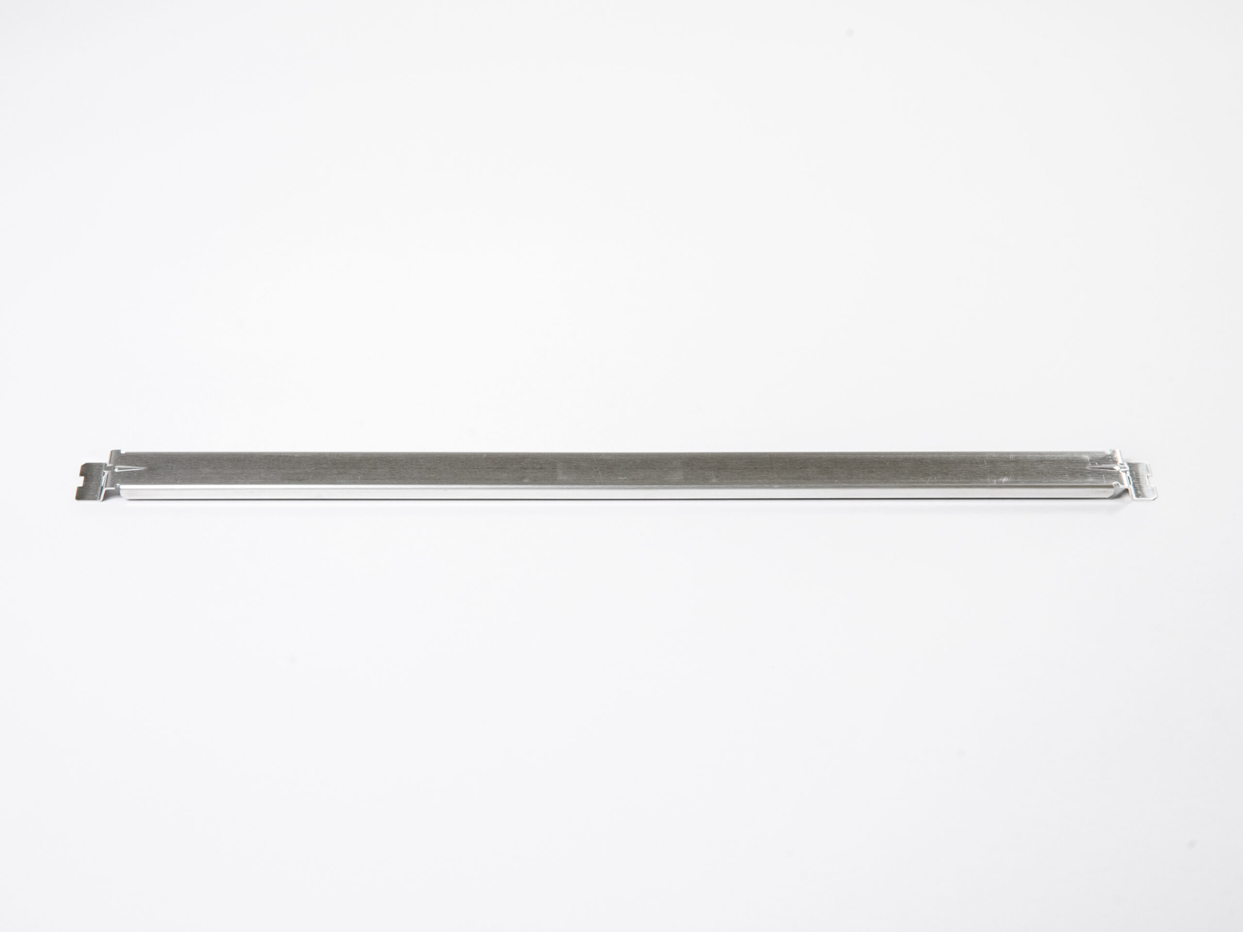 コアサポート（自動車用ラジエーター部品）